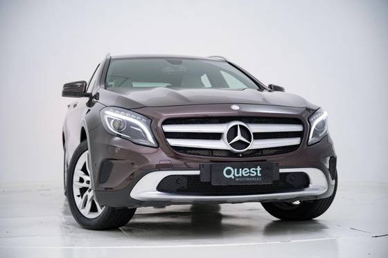 MERCEDES-BENZ GLA 200 1.6 CGI ADVANCE 16V TURBO FLEX 4P AUTOMÁTICO